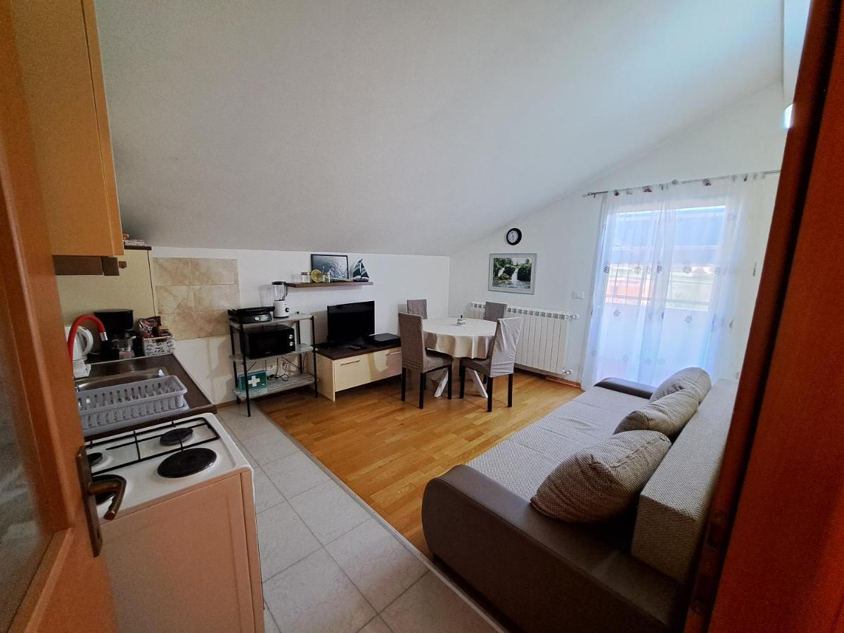 Appartamento Casa Antonio With Swimming Pool Novigrad Istria Esterno foto