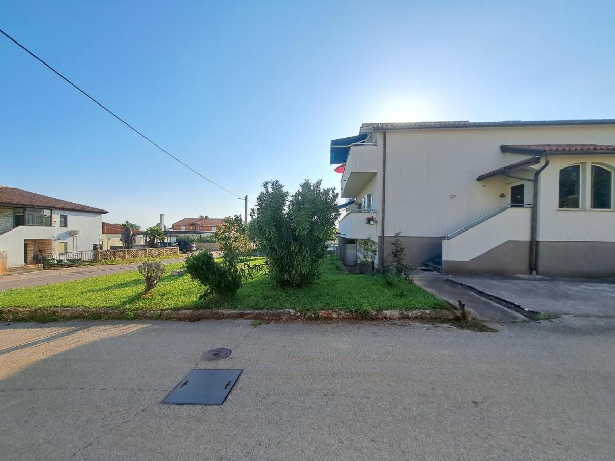 Appartamento Casa Antonio With Swimming Pool Novigrad Istria Esterno foto