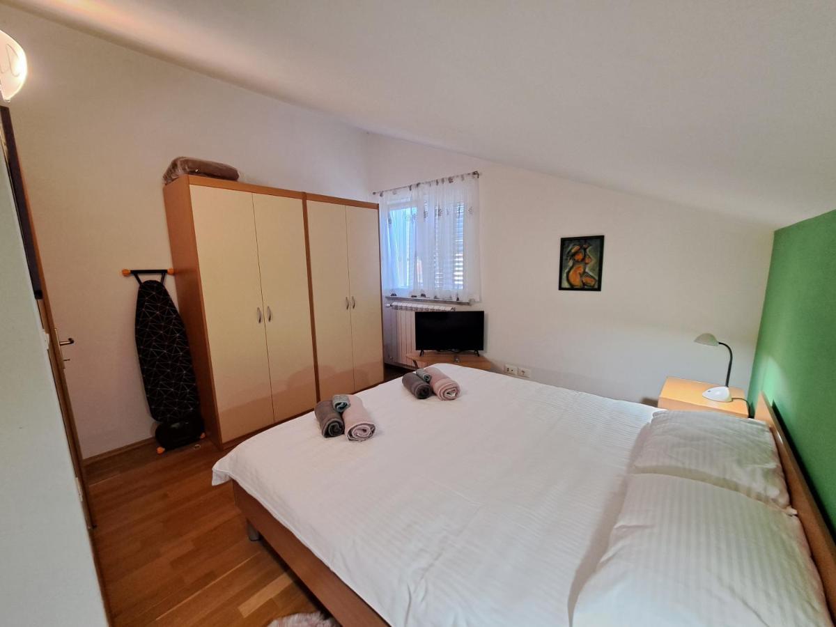 Appartamento Casa Antonio With Swimming Pool Novigrad Istria Esterno foto
