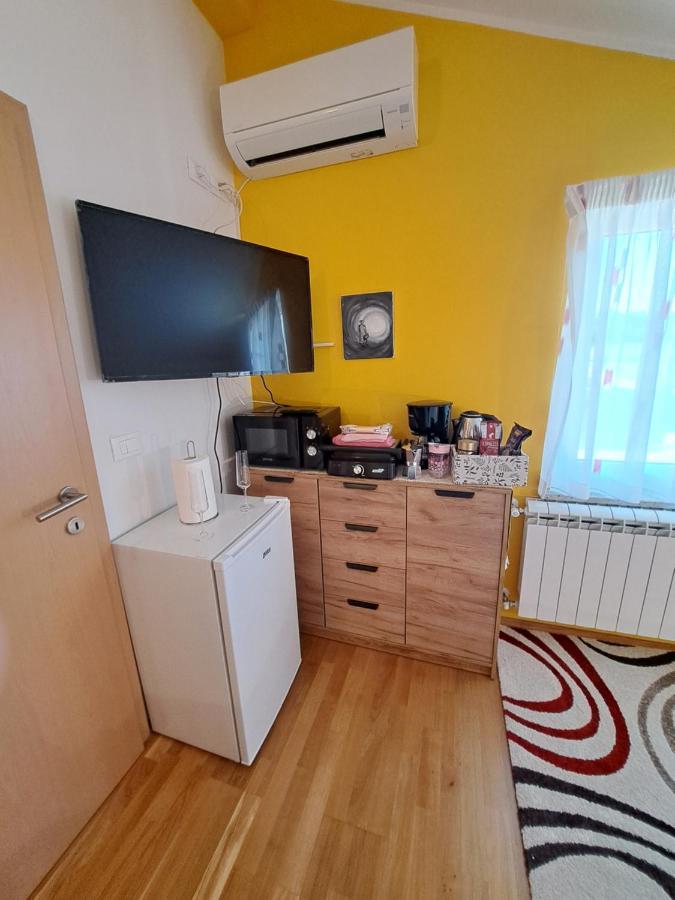 Appartamento Casa Antonio With Swimming Pool Novigrad Istria Esterno foto
