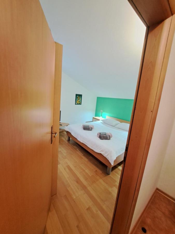 Appartamento Casa Antonio With Swimming Pool Novigrad Istria Esterno foto
