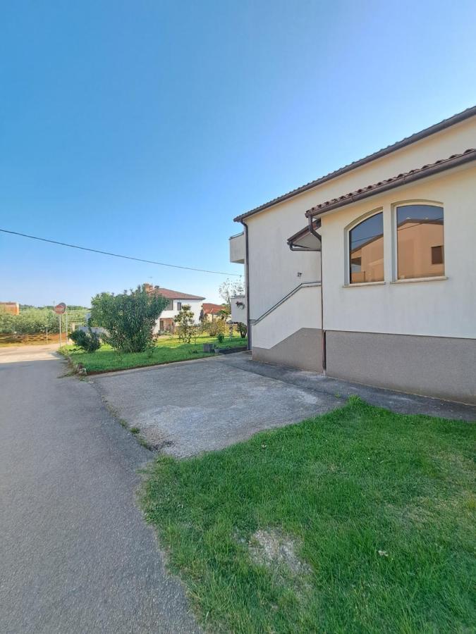 Appartamento Casa Antonio With Swimming Pool Novigrad Istria Esterno foto