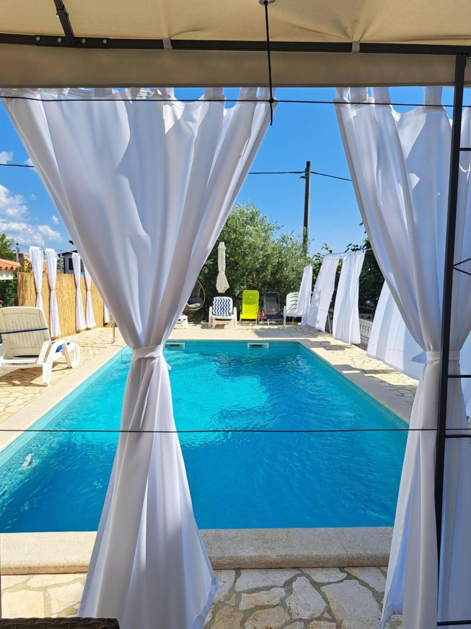 Appartamento Casa Antonio With Swimming Pool Novigrad Istria Esterno foto